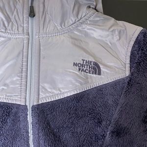 FUZZY SMALL PURPLE NORTHFACE JACKET